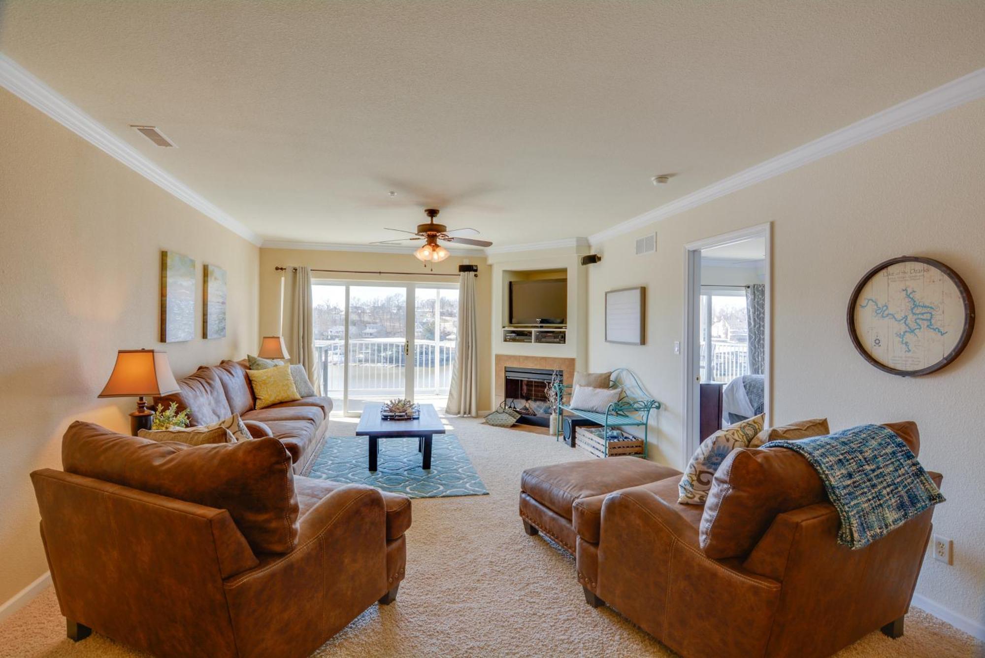 Lakefront Osage Beach Condo With Pool And Water Views! Екстер'єр фото